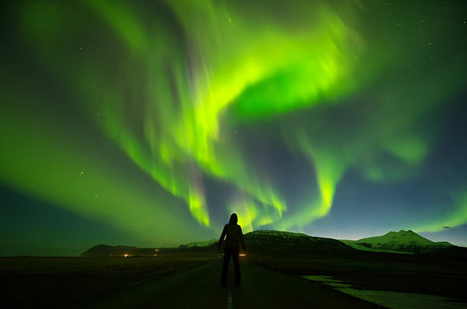 Northern Lights Tour: Cozy Night Adventure with Hot Chocolate - Is this tour for you? Best matches and who should skip