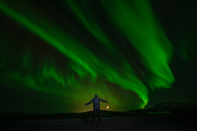 Northern Lights Tour with Photos, Snacks, Warm Snowsuits, Chairs - Warm snowsuits, chairs, and snacks that keep you watching