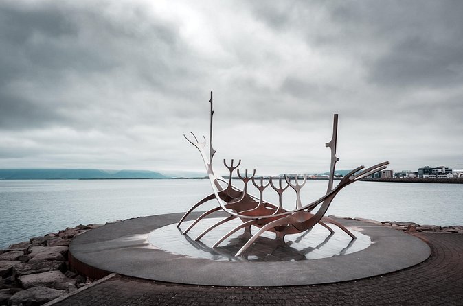 Private 6 Hour Airport or Cruise Tour with Transfer - Perlan: your big finish for 360-degree Reykjavik