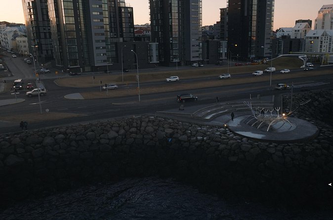 Private 6 Hour Airport or Cruise Tour with Transfer - What the guide and vehicle change in real life
