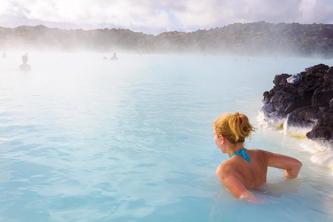 Private Airport Transfer with Blue Lagoon - Admission included - Private Keflavik Transfer, with Blue Lagoon Built In