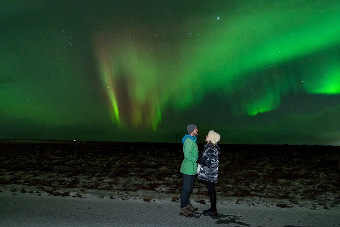 Private Aurora Hunt with Photos in Super Defender - The Reykjavik viewing stop: what you should hope to see