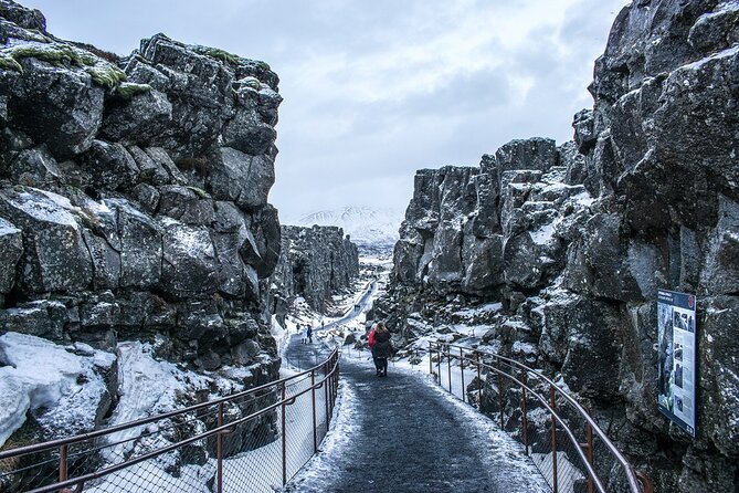 Private Classic Golden Circle Tour - Thingvellir National Park: Parliament Grounds and the Mid-Atlantic Rift