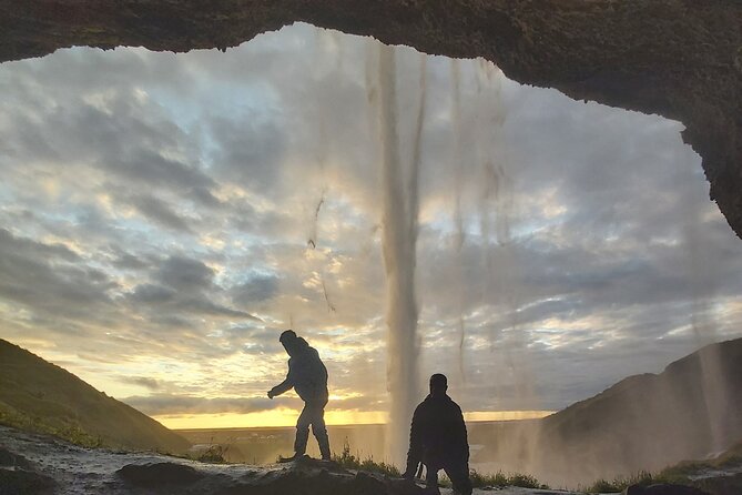 Private Day Tour: Explore Iceland’s South Coast & Glacier Hike - Sólheimajökull Glacier Hike: Gear, Crampons, and Real Time on Ice