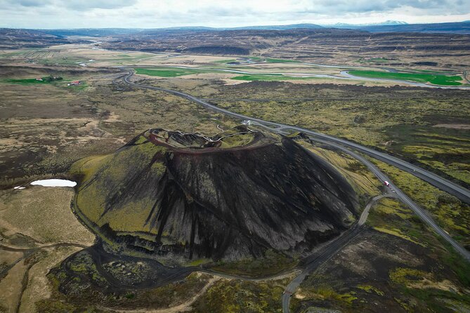 Private Farm Visit & Silver Circle Day Tour in West Iceland - Price and Logistics: What $1,750 Per Group Really Covers