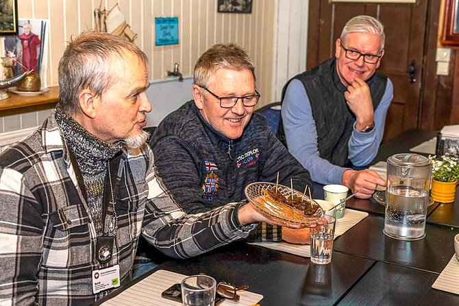Private Food Walking Tour in Reykjavik - The guides make or break the vibe