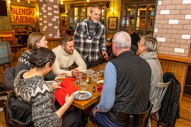 Private Food Walking Tour in Reykjavik - Logistics that actually matter on the street