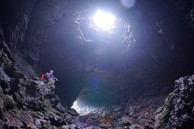 Private G tour by jeep - Skessuhorn and Grabrok Crater: the science of Iceland’s shapes