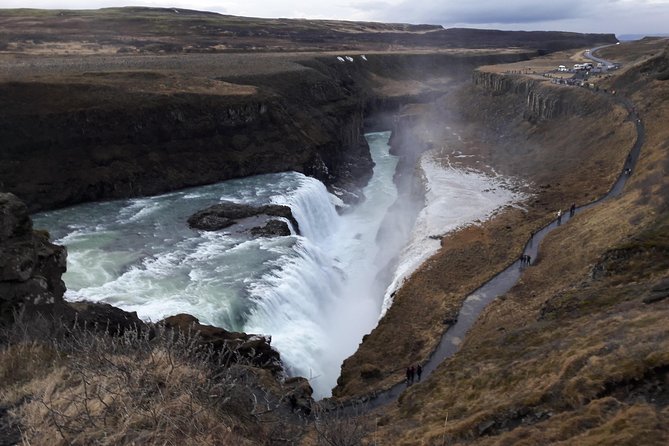 Private Golden Circle and Blue Lagoon Tour - Gullfoss in one hour: multiple vantage points and the base option when weather cooperates
