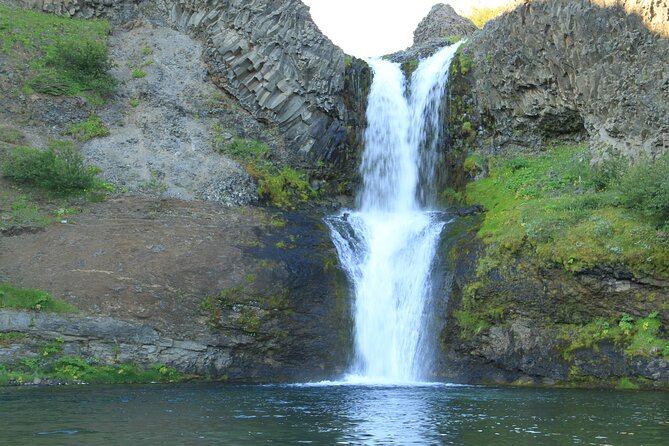 Private Golden Circle and Secret Lagoon Tour from Reykjavik - Timing, comfort, and what to pack for a 6 to 10 hour day