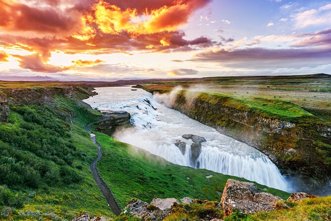 Private Golden Circle & Blue Lagoon tour - Private Golden Circle Plus Blue Lagoon: The real value in one long day