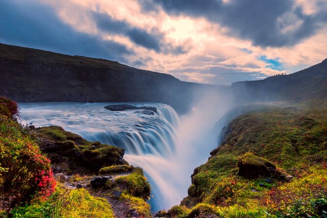 Private Golden Circle Tour by Luxury SUV from Reykjavik - Lunch choices, smart stops, and using the flexibility well
