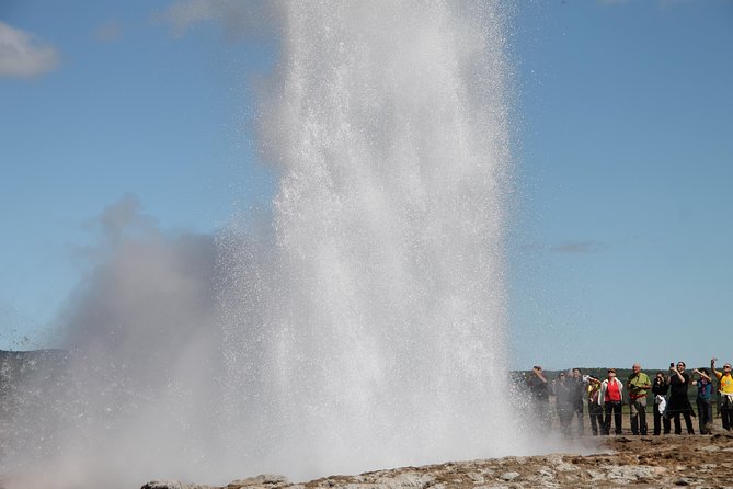 Private Golden Circle Tour by Superjeep from Reykjavik - Stop 1: Thingvellir National Park and the drama of tectonic plates