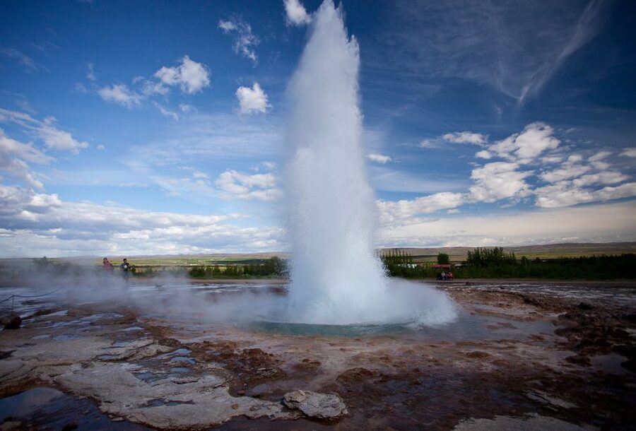 Private Golden Circle Tour with 5+ Stops from Reykjavik - Geyser Geothermal Area at Haukadalur: Watching Steam Like a Pro