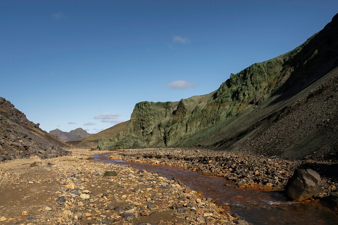 Private Hiking Tour in the Landmannalaugar - Ljótipollur: the multicolor crater lake stop you do not want to skip