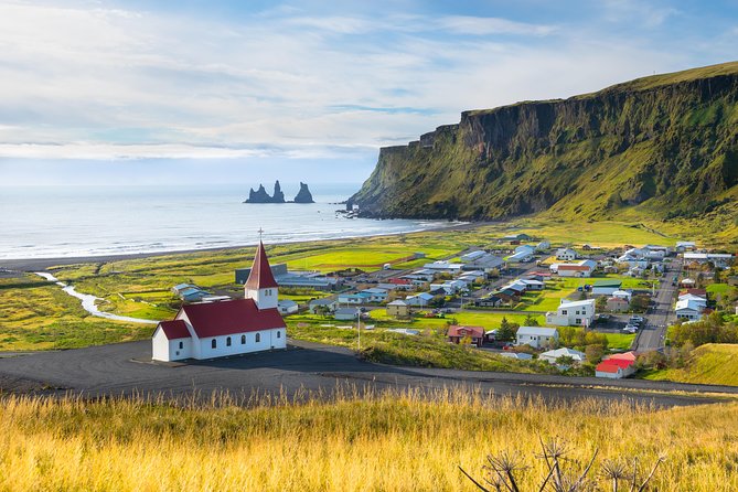 Private Jeep Tour - Glacier Lagoon and Diamond Beach - Skogafoss, close-up power and a “go higher” photo option