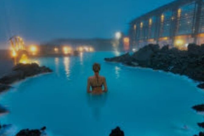 Private Luxury Transfer from Reykjavik to Blue Lagoon - Reykjavik pickup: door-to-door comfort, not a waiting game
