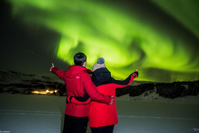 Private Northern lights with photographs - Price and logistics: why it can feel pricey, and when it’s worth it