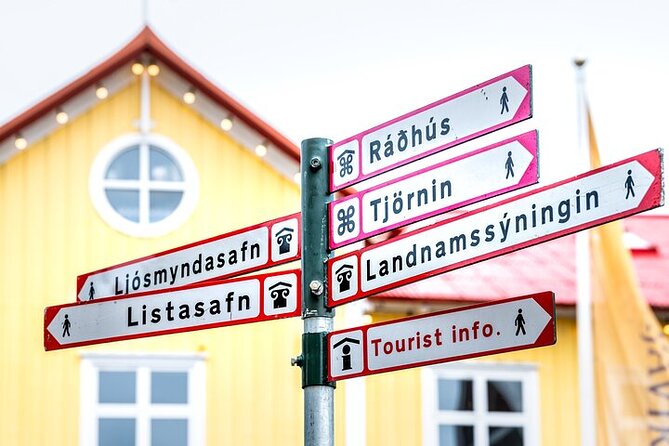 Private Reykjavik City & Food Walking Tour - Dass Reykjavik for an Icelandic meal, not a snack stop
