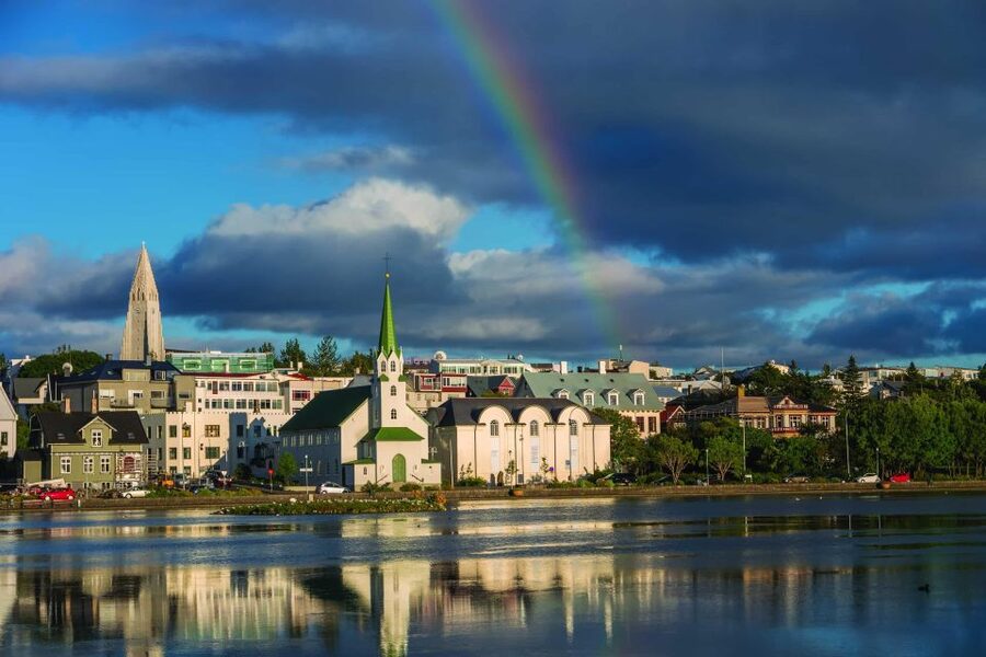 Private Reykjavik City & Icelandic Architecture Walking Tour - Meeting outside Hlöllabátar, then getting your bearings near Ingólfstorg