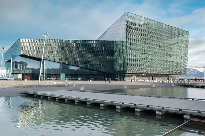 Private Reykjavik City Tour in Multi-Language Guide Options - Hofdi House and the peace-story context you won’t get on your own
