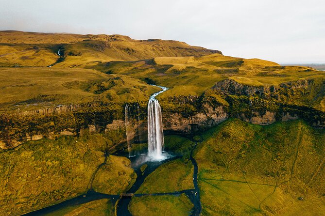 Private South Coast Fire and Ice: Glacier viewpoint & Lava Show - Pickup, the luxury minivan, and how to manage an 11-hour day