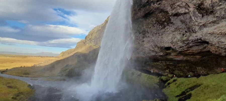Private South Coast Tour from Reykjavik - Vik lunch break: a real reset in Iceland’s south-coast town