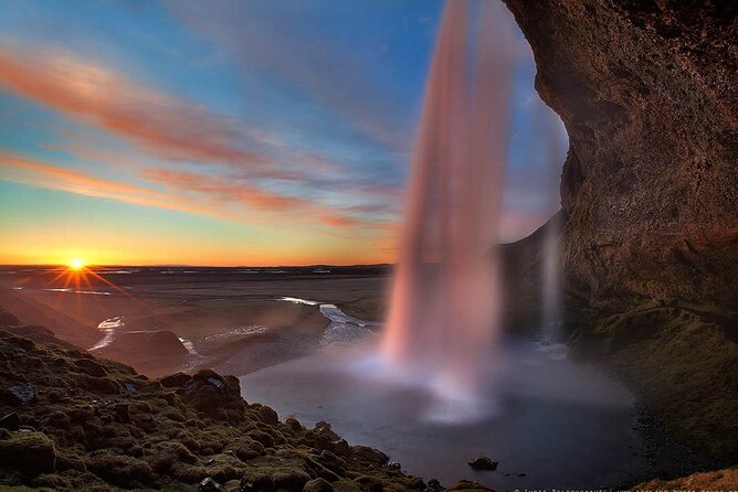 Private South Coast Tour with Katla Ice Cave - Seljalandsfoss and Gljufrabui: two waterfall walks with different thrills