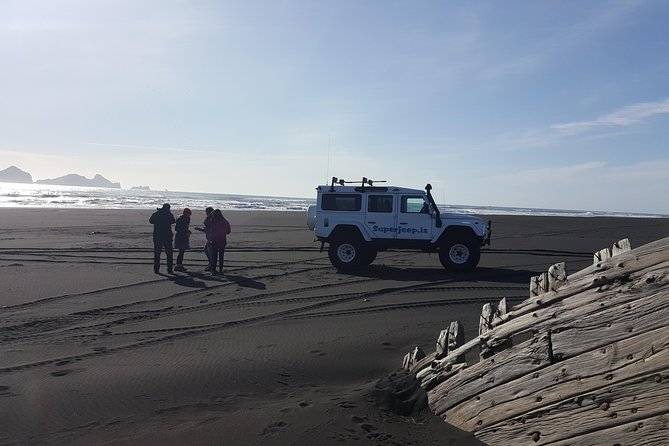 Private Superjeep Full-Day South Coast and Eyjafjallajokull Volcano Sights - Hveragerði greenhouse town: a different side of the south shore