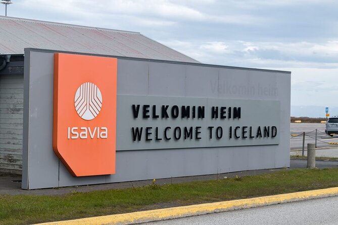 Private Transfer from/to Keflavik Airport (KEF) - Vehicle, Driver, and the Kind of Help You Actually Need