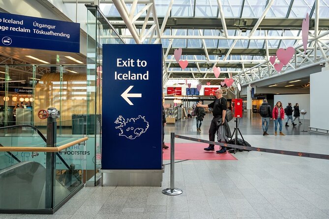 Private Transfer from/to Keflavik Airport (KEF) - Price and Value Compared to Taxis and Shuttles