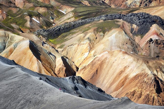 Private Volcanic Landmannalaugar Tour - The jeep crossings: more than a scenic detail