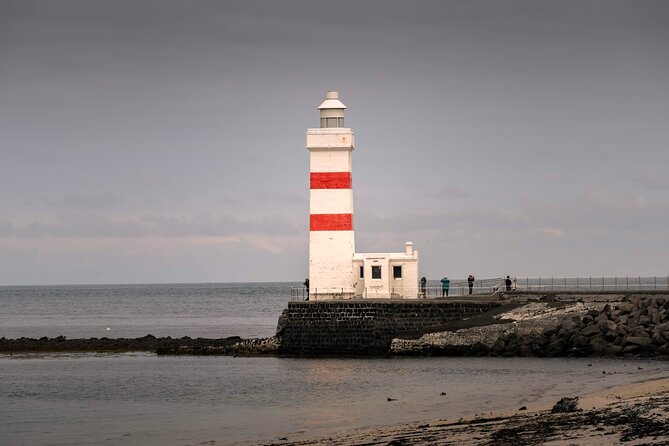 Reykjanes Peninsula Lighthouses Hot Springs and The Sky Lagoon - Pickup, Timing, and How Not to Miss the Start