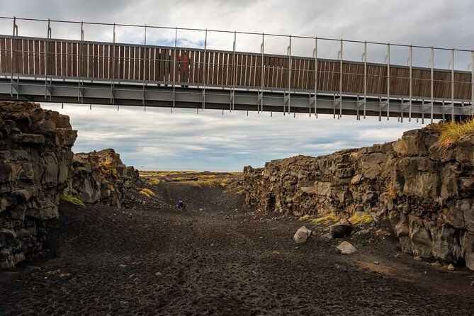 Reykjanes Peninsula :Private Guided Tour - Seltún Geothermal Area: the active volcanic centerpiece