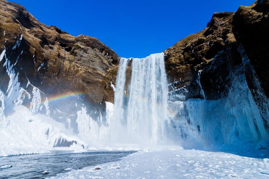 Reykjavik: 3-day South Coast and Golden Circle Experience - Day 1: Thingvellir National Park, Gullfoss, Geysir geothermal area