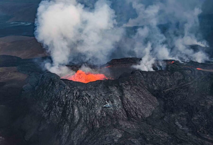 Reykjavik: 45-Minute Volcano Sightseeing Helicopter Tour - The departure setup at Reykjavik Domestic Airport, and why it’s easier than it sounds