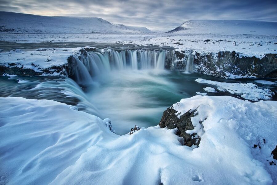 Reykjavik: 8-Day Small Group Circle of Iceland Tour - What to pack and how to handle the day bag