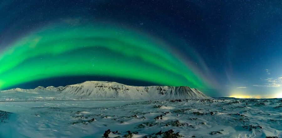 Reykjavik: Aurora Small Group 4x4 Northern Lights Adventure - The guide-led intro: aurora stories plus the science you can use