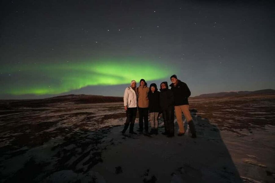 Reykjavik: Aurora Small Group 4x4 Northern Lights Adventure - Standard versus Guaranteed: choosing how you handle the risk