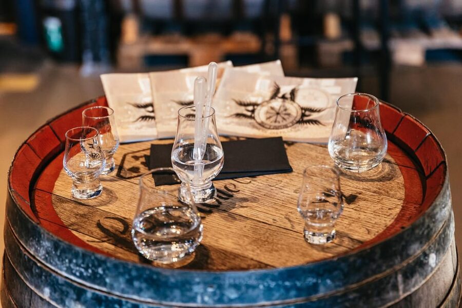 Reykjavik: Eimverk Distillery Guided Tour with Tasting - The 75-minute flow: welcome drink, history, then tasting