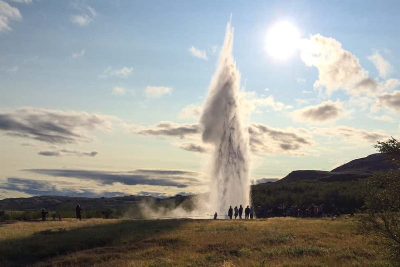 Reykjavik: Full-Day Golden Circle & Geothermal Greenhouse - Geysir Hot Spring Area: Where Strokkur Does the Work for You