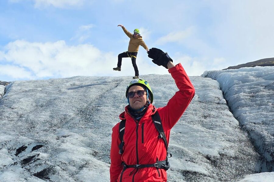 Reykjavik: Glacier Hike, Waterfalls and Black Sand Beach - Price and value: what $186 buys you on this south-coast loop