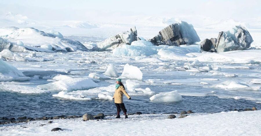 Reykjavik: Glacier Lagoon Boat Ride & Diamond Beach Day Tour - Jökulsárlón Glacier Lagoon Boat Ride: Icebergs Up Close for 30 Minutes