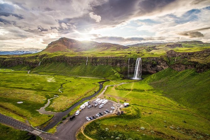 Reykjavik: Glacier Lagoon, Diamond Beach & South Coast Day Tour - Value and timing: is this $202 day worth the long bus?