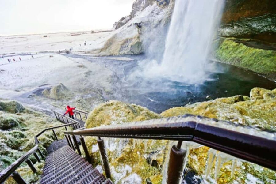Reykjavik: Glacier Lagoon, Diamond & Black Beach 冰岛冰河湖中文一日团 - Key things that make this tour work