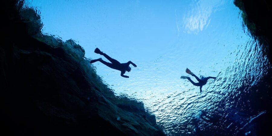 Reykjavík: Golden Circle and Silfra Snorkeling Combo Tour - Reykjavik Pickup and the Pace of a 10-Hour Day