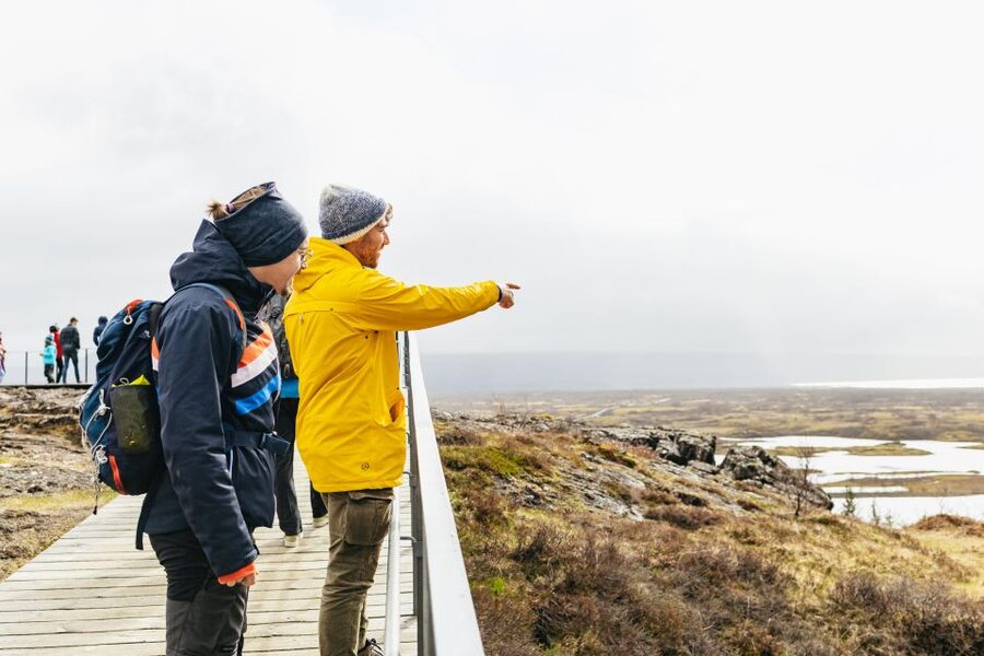 Reykjavik: Golden Circle, Crater & Blue Lagoon Minibus Tour - Blue Lagoon: two hours of heat, plus what the comfort package actually includes