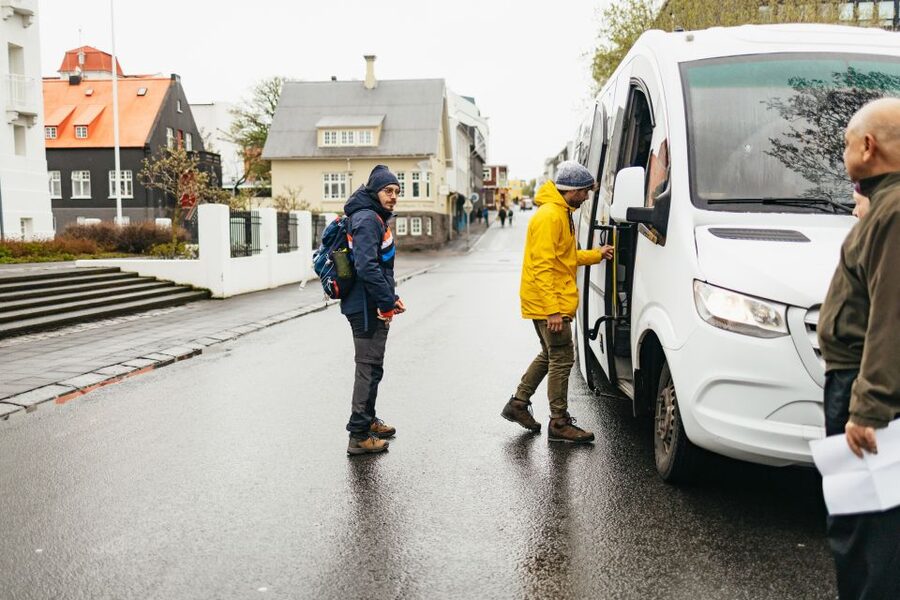 Reykjavik: Golden Circle, Crater & Blue Lagoon Minibus Tour - Timing and route flow: when you’ll feel the day’s pace