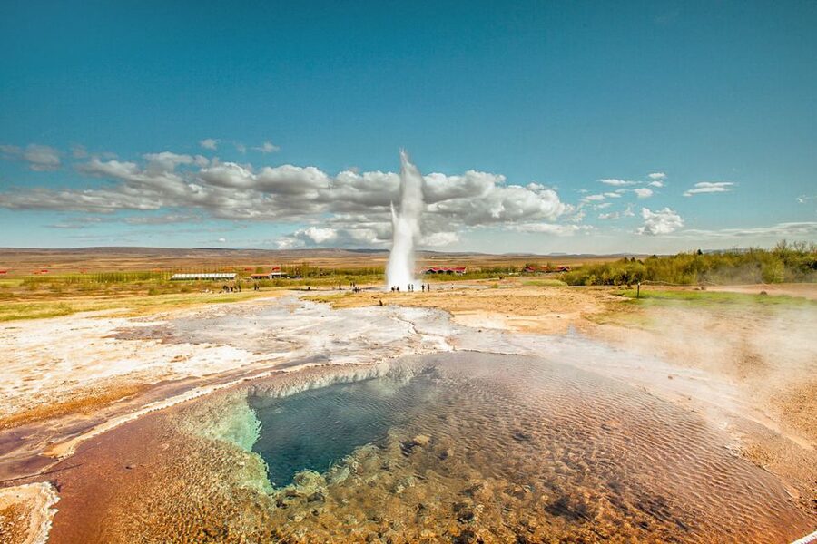 Reykjavik: Golden Circle Full-Day Tour with Kerid Crater - Comfort, Safety, and the Role of the Driver and Guide