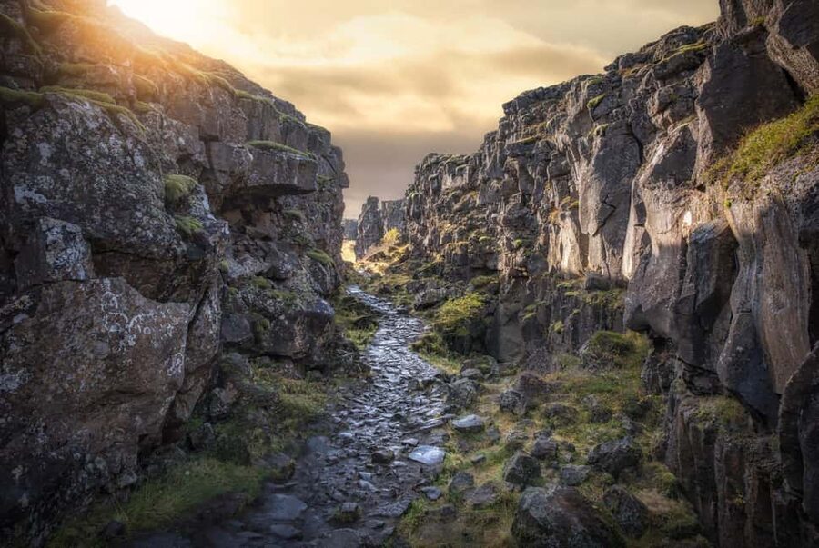 Reykjavik: Golden Circle, Geothermal Lagoon & Fridheimar - Geysir geothermal area and Strokkur: plan your standing moments